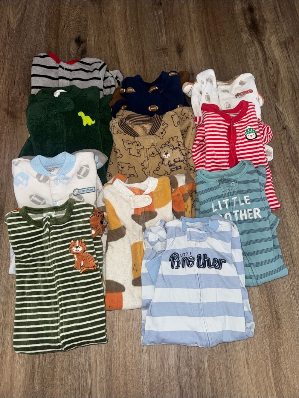 Baby Boy Mixed Brand Fleece Footie Pajamas Bodysuits Size 6 Months